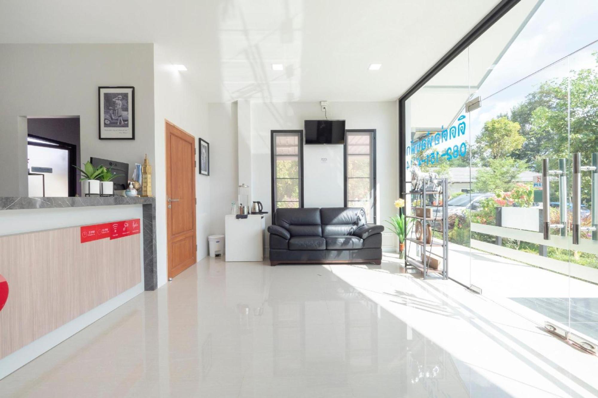Capital O 75378 Thawapee Resort Rayong Bagian luar foto