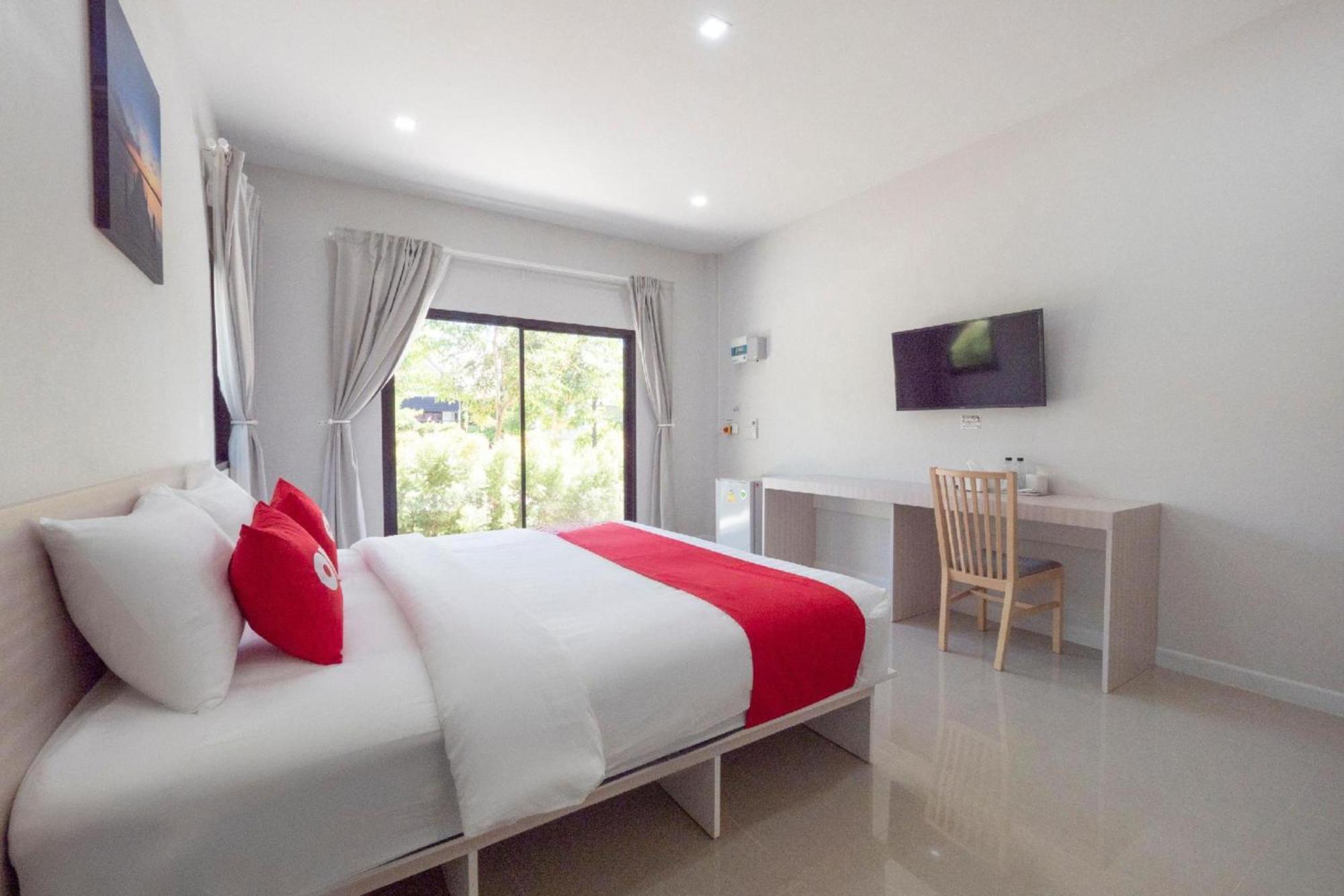 Capital O 75378 Thawapee Resort Rayong Bagian luar foto
