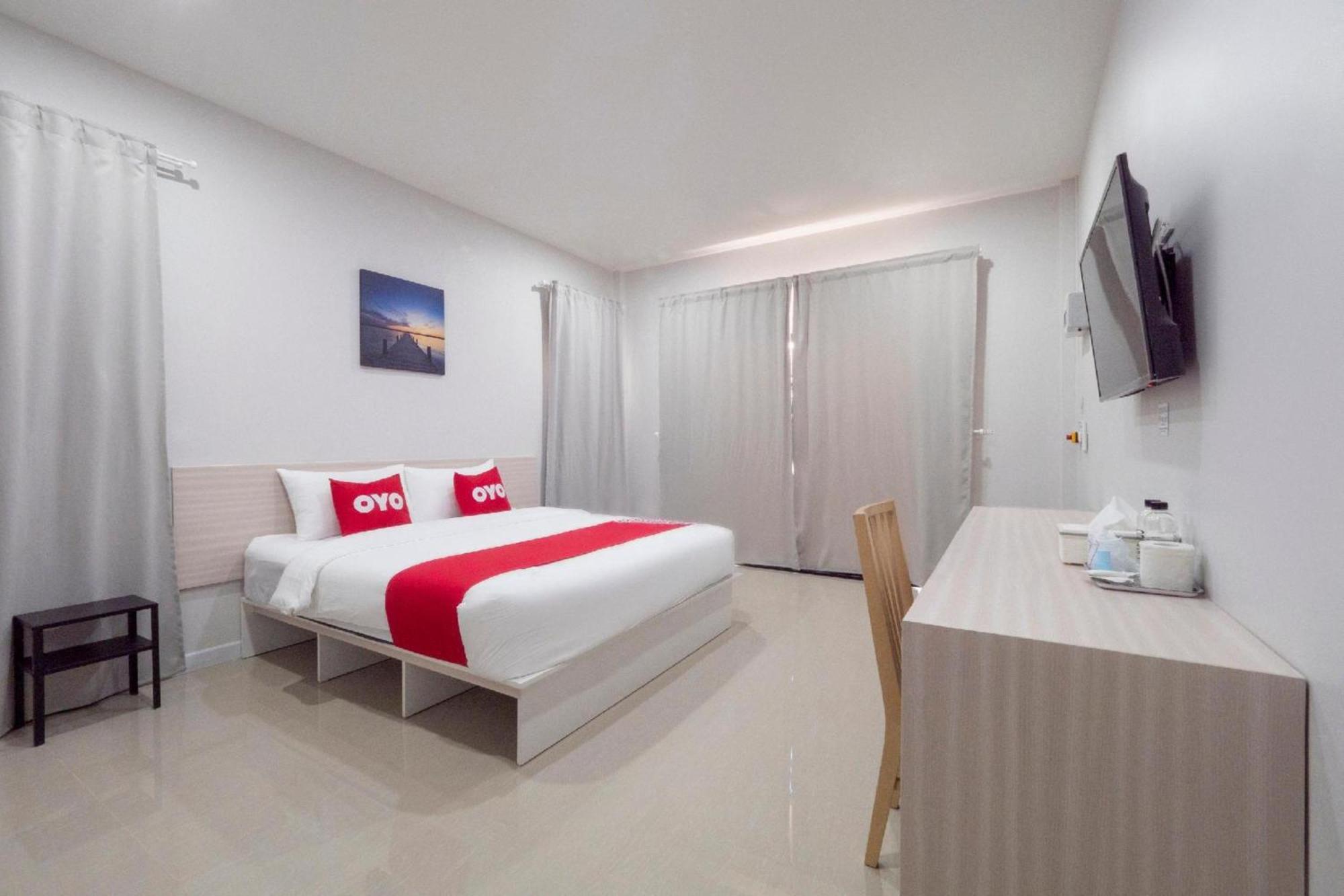 Capital O 75378 Thawapee Resort Rayong Bagian luar foto