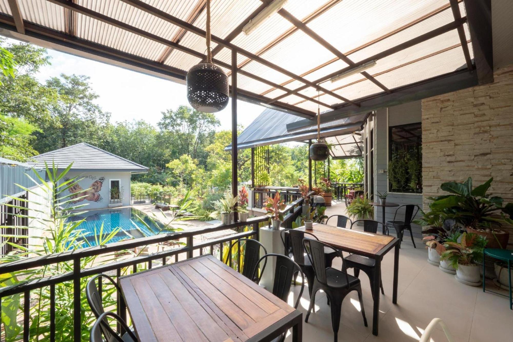 Capital O 75378 Thawapee Resort Rayong Bagian luar foto